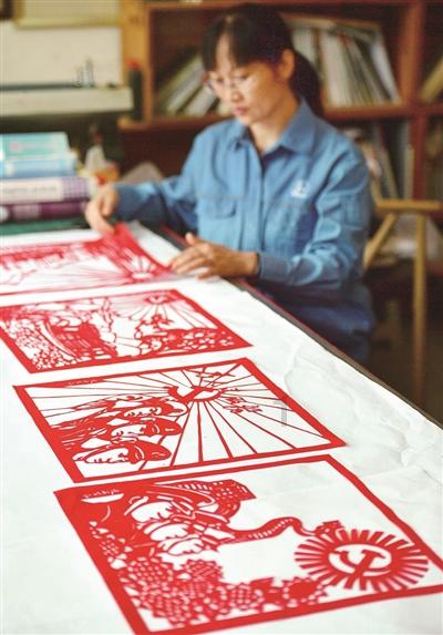 中学生在学校犯了点错，老师有权利取消住校资格吗？游戏画面
