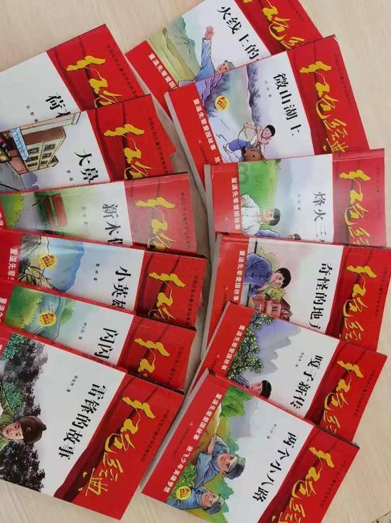 请问天津一共有几家好伦哥的店？游戏画面